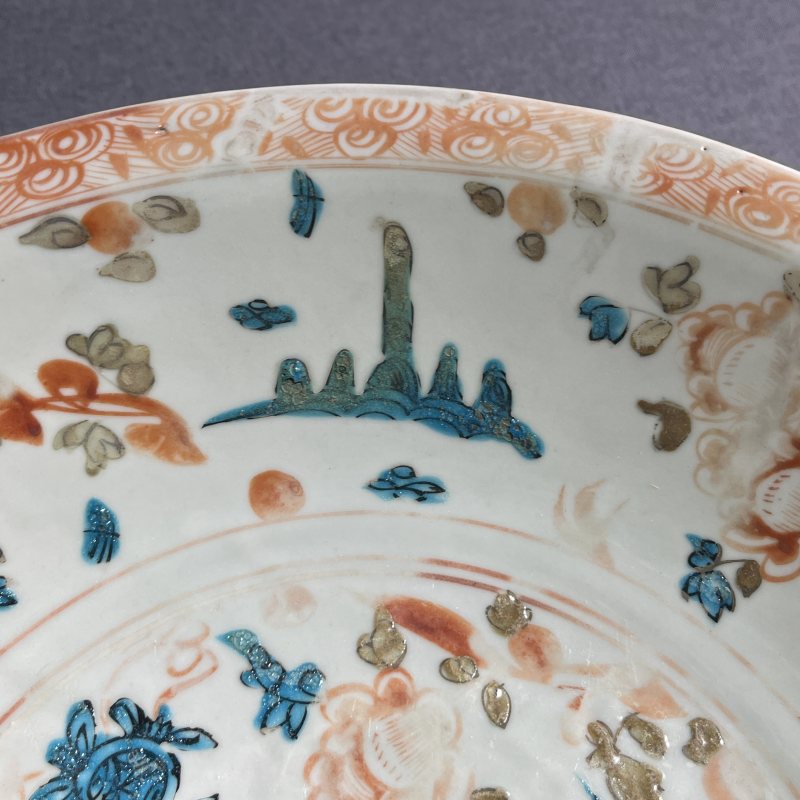 明晚期红绿彩花鸟瑞兽大盘 - 图8