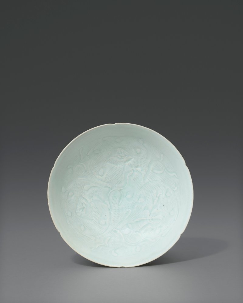 北宋 十一/十二世紀初 青白釉刻花卉紋盌  NORTHERN SONG DYNASTY, 11TH-EARLY 12TH CENTURY