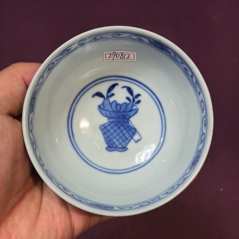 清中晚期 青花和合二仙人物杯两只 - 图7