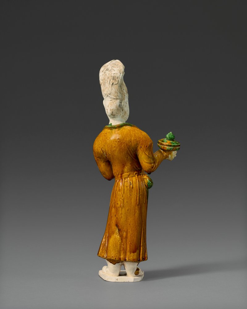 唐 三彩持盒胡人俑  TANG DYNASTY (AD 618-907) - 图2