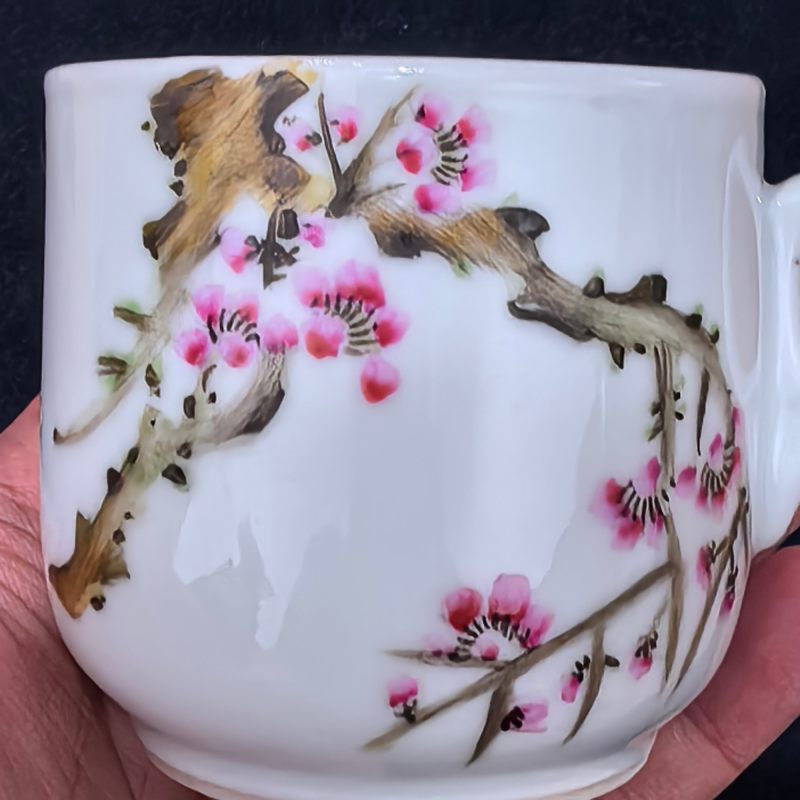 民国 粉彩梅花纹把杯 - 图10