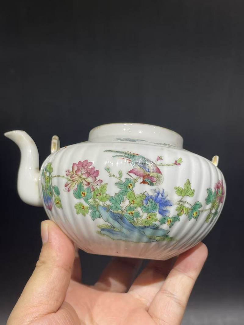 清粉彩花鸟瓜楞壶 - 图2