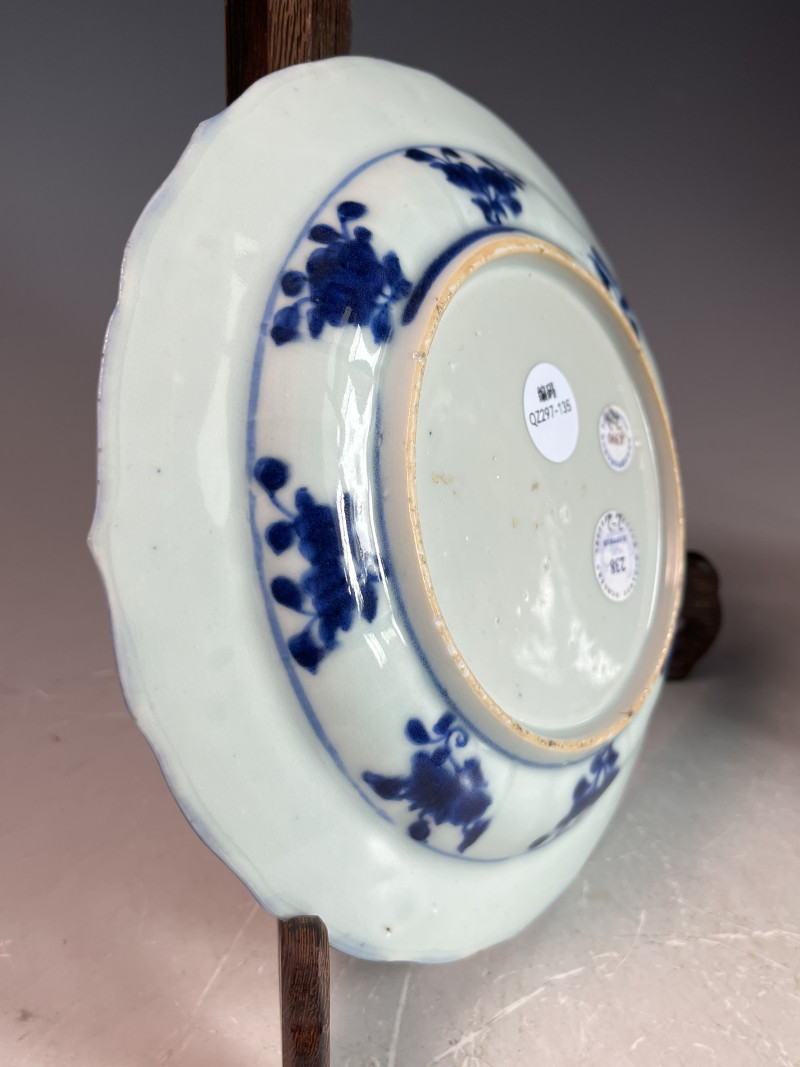 清康雍 仿永乐青花缠枝花卉纹花口盘 - 图6