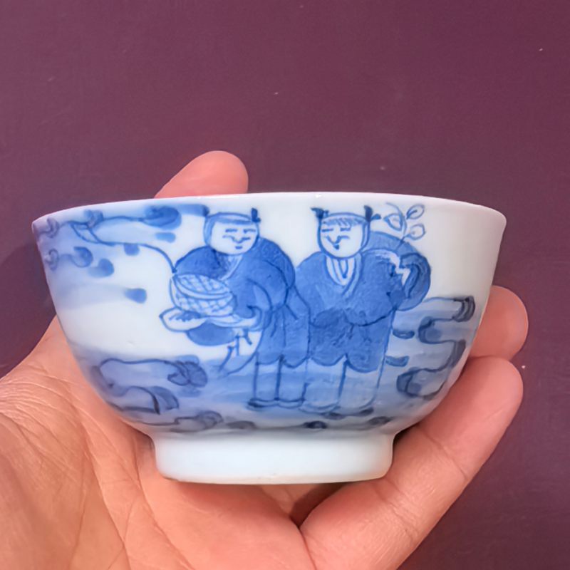 清中晚期 青花和合二仙人物杯两只 - 图10