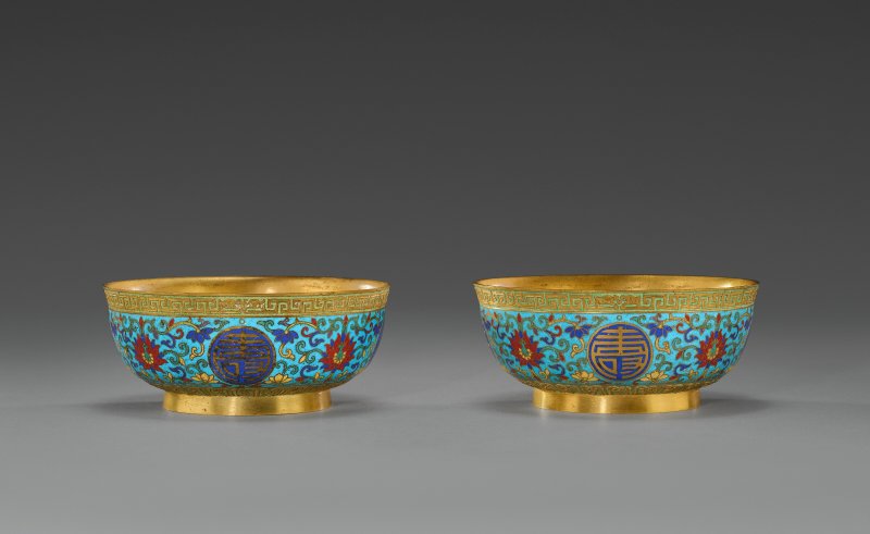 清乾隆 掐絲及鏨胎琺瑯萬壽無疆盌一對  QIANLONG PERIOD (1736-1795) - 图4