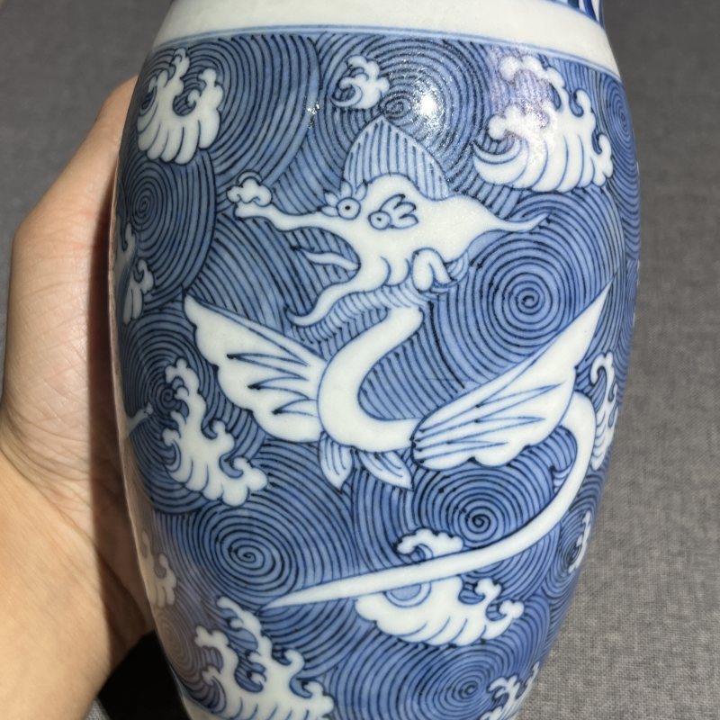 明晚期青花瑞兽筒式炉 - 图12