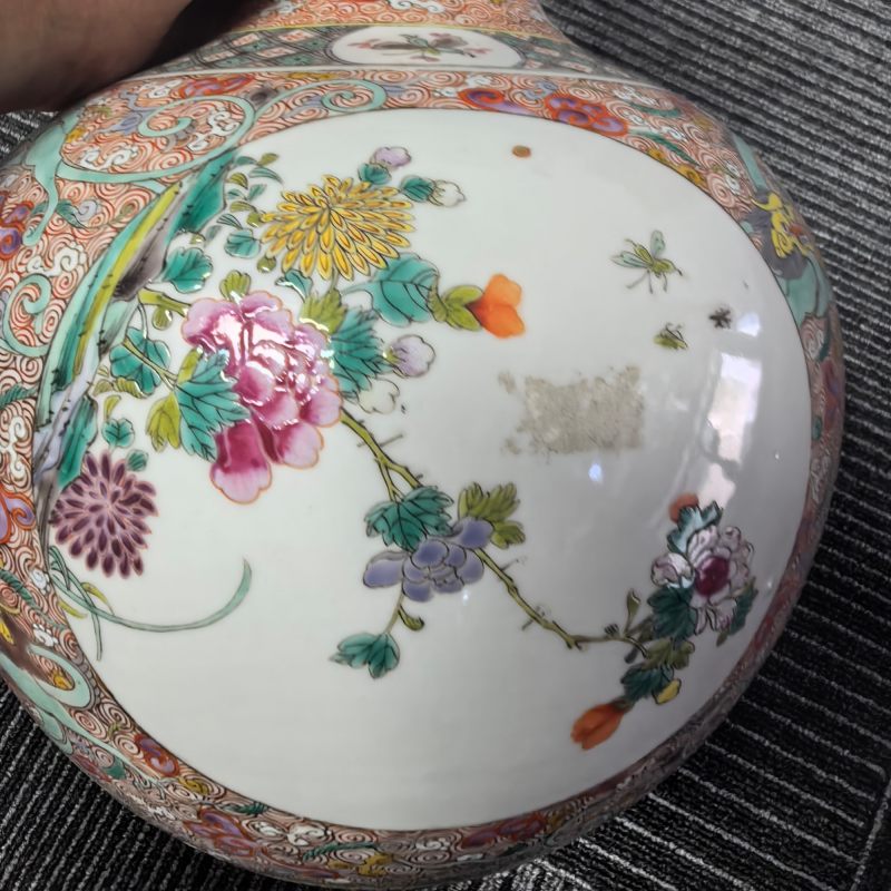 民国 粉彩龙穿花开窗花鸟纹瓶 - 图9
