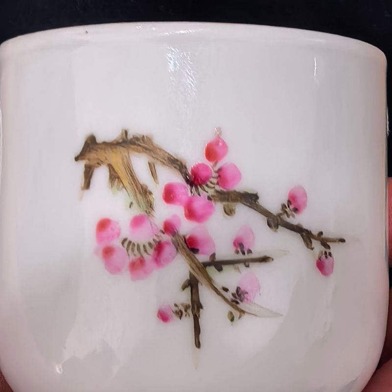 民国 粉彩梅花纹把杯 - 图16