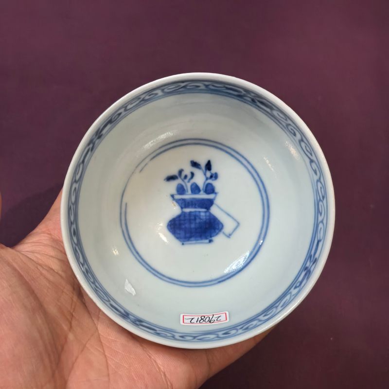 清中晚期 青花和合二仙人物杯两只 - 图14