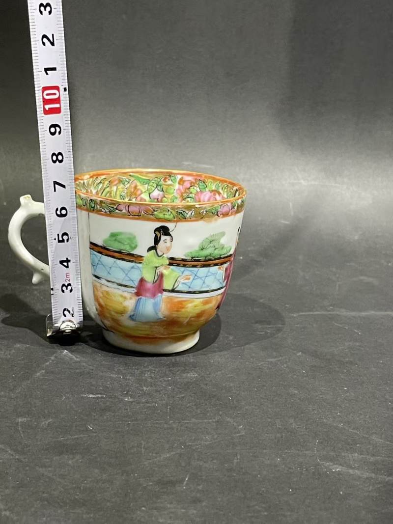 清广彩人物纹把杯 - 图10