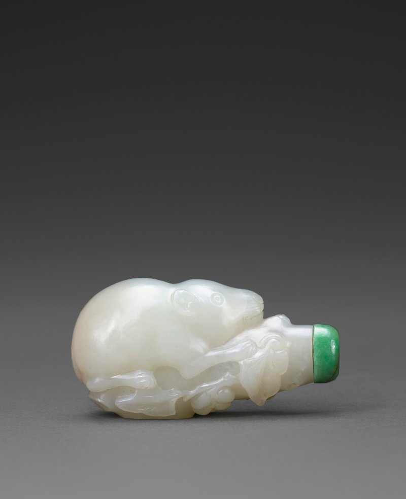 1730-1850年 白玉松鼠葡萄鼻煙壺  1730-1850 - 图1