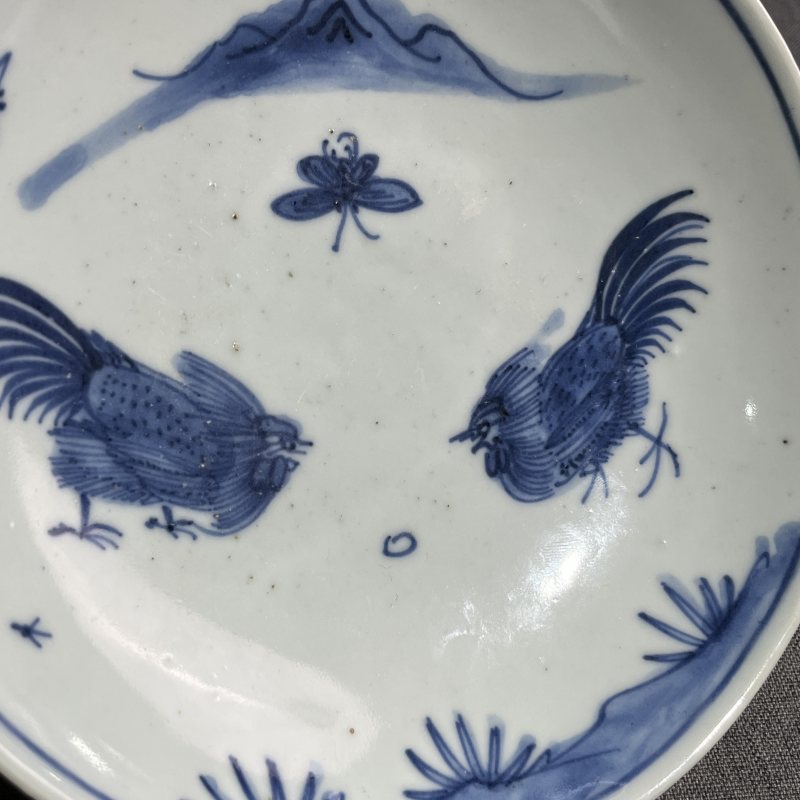 明天启青花斗鸡图盘 - 图5