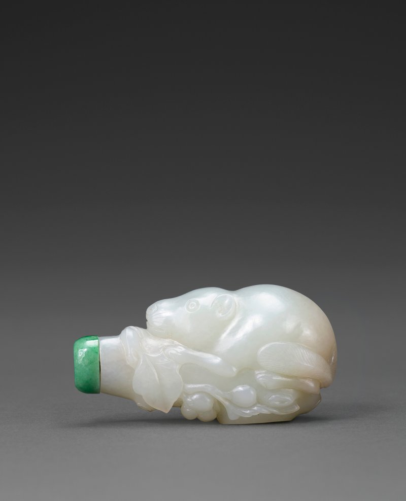 1730-1850年 白玉松鼠葡萄鼻煙壺  1730-1850 - 图2