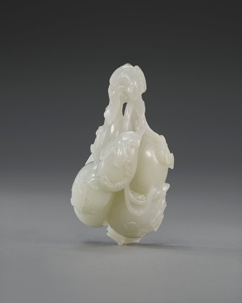 清十八/十九世紀 白玉雕福壽把件及白玉雕瓜瓞綿綿把件  18TH-19TH CENTURY - 图3