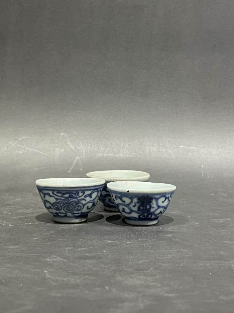清中期青花缠枝喜字纹杯3只 - 图1