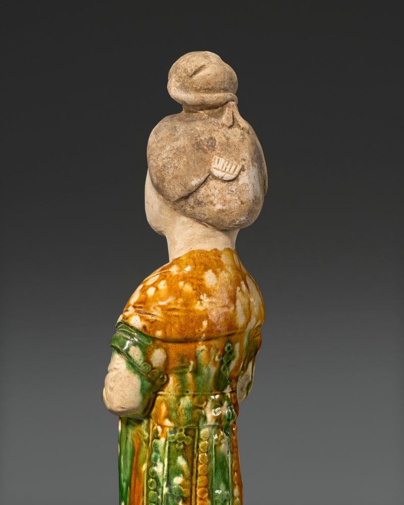 唐 三彩仕女俑  TANG DYNASTY (AD 618-907) - 图2