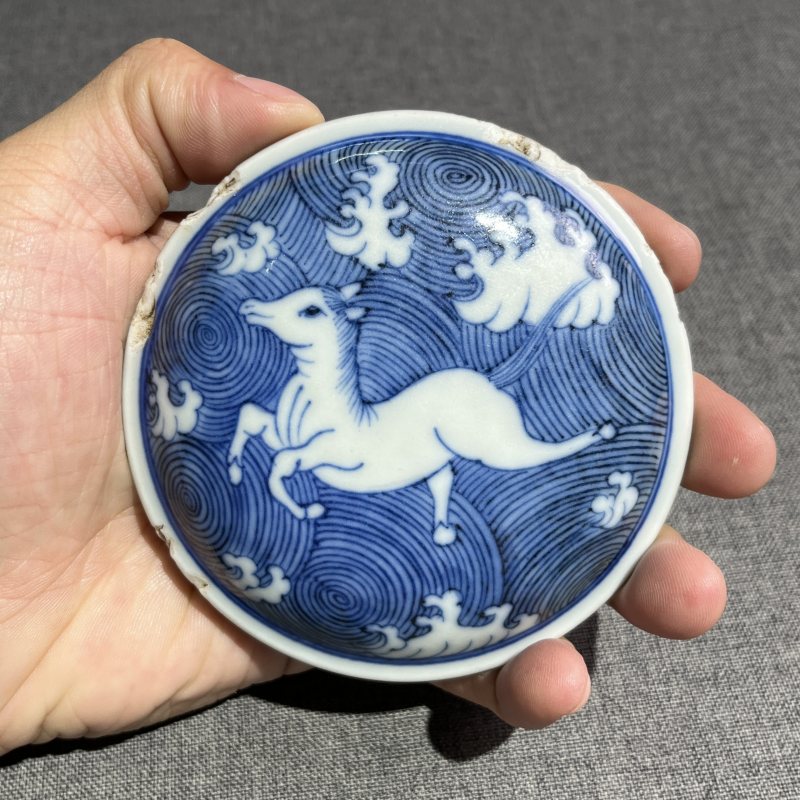 明晚期青花瑞兽筒式炉 - 图5