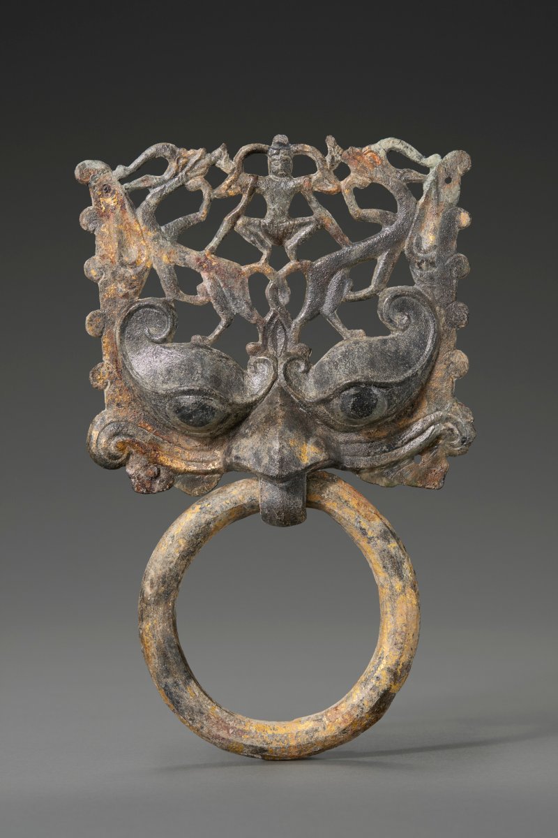 北魏 公元四至五世紀 銅饕餮紋鋪首啣環  NORTHERN WEI DYNASTY, 4TH-5TH CENTURY
