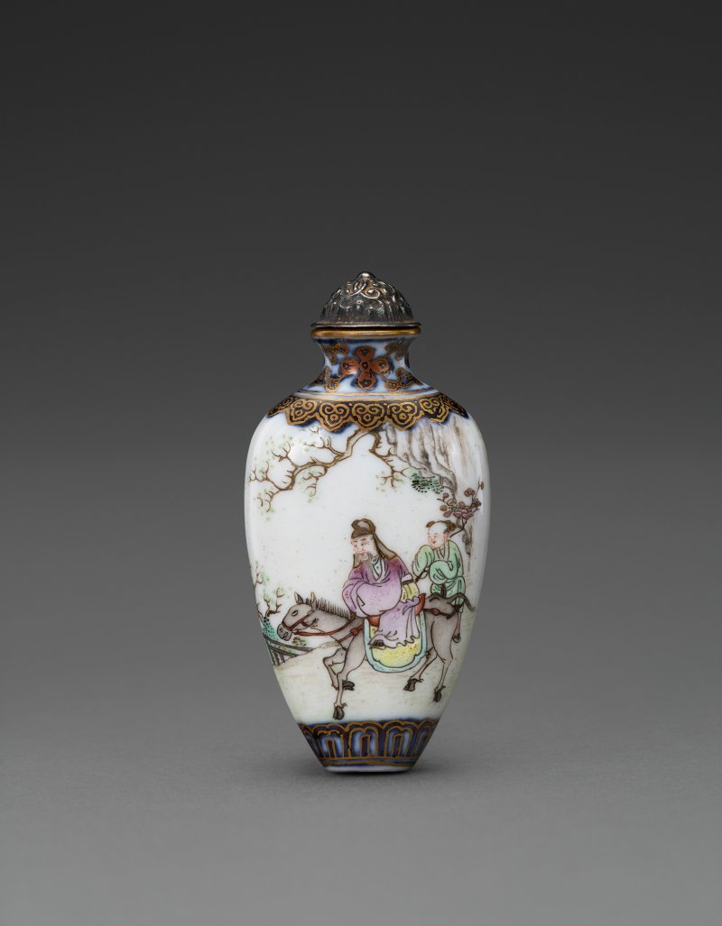 清嘉慶 御製粉彩踏雪尋梅鼻煙壺 四字篆書款  IMPERIAL, JINGDEZHEN KILNS, JIAQING FOUR-CHARACTER SEAL MARK AND OF THE PERIOD (1796-1820) - 图1