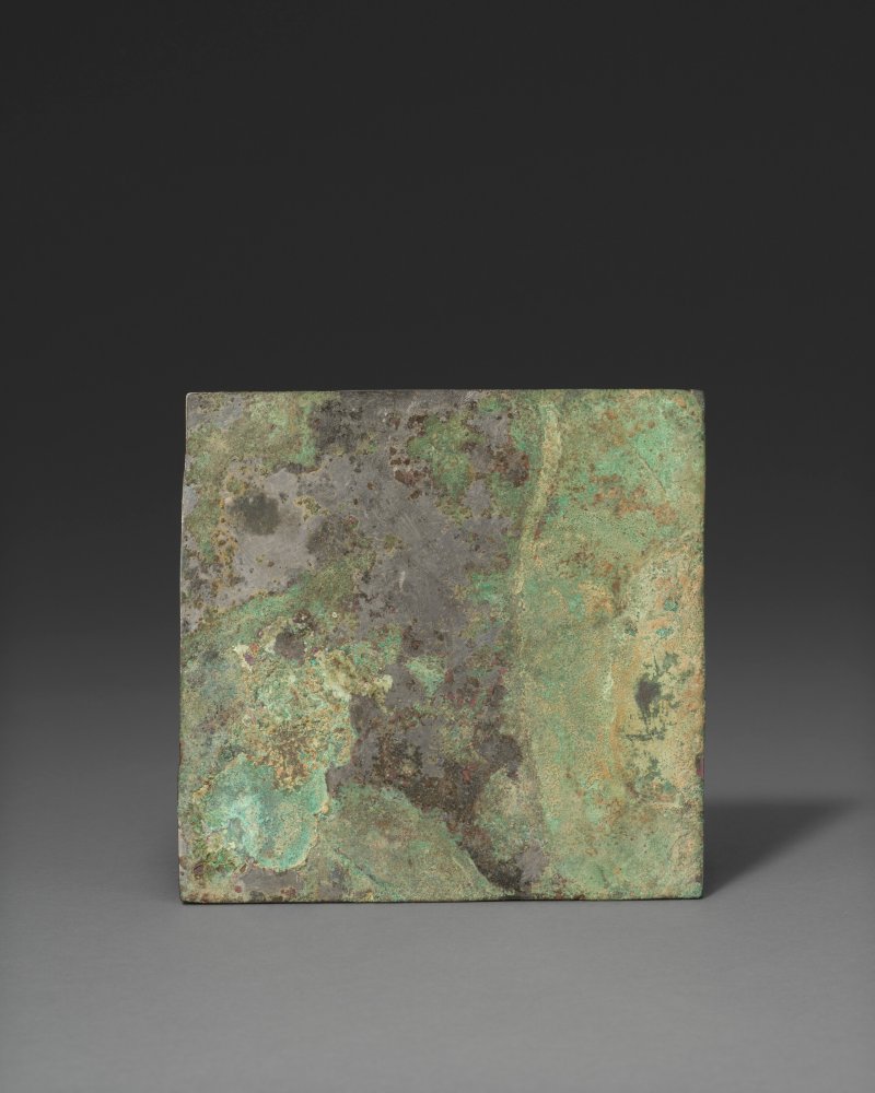 唐/遼 銅鎏銀飛天紋方鏡  TANG-LIAO DYNASTY (AD 618-1125) - 图3
