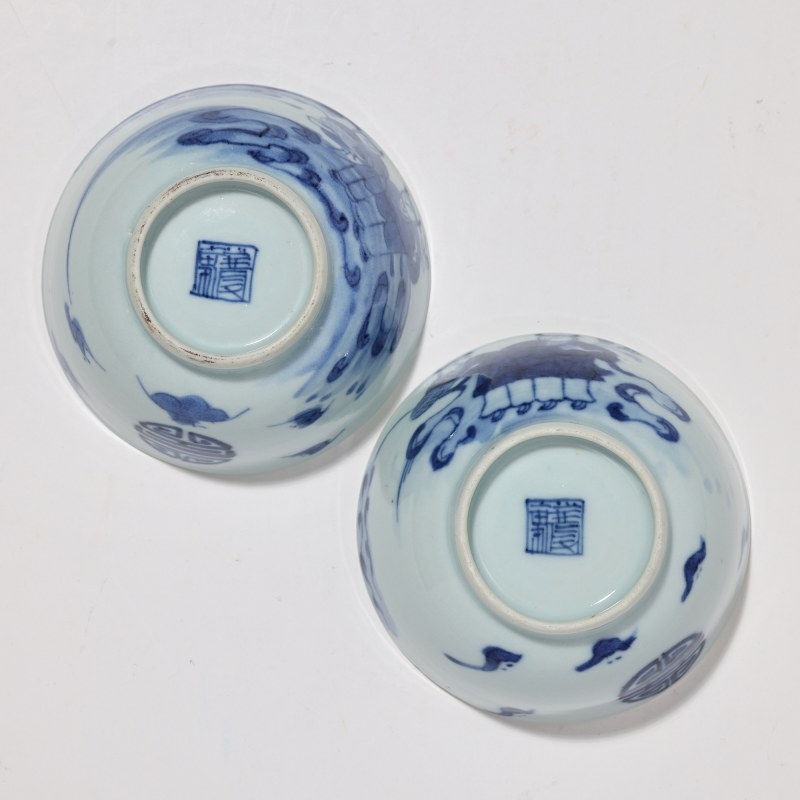 清中晚期 青花和合二仙人物杯两只 - 图5