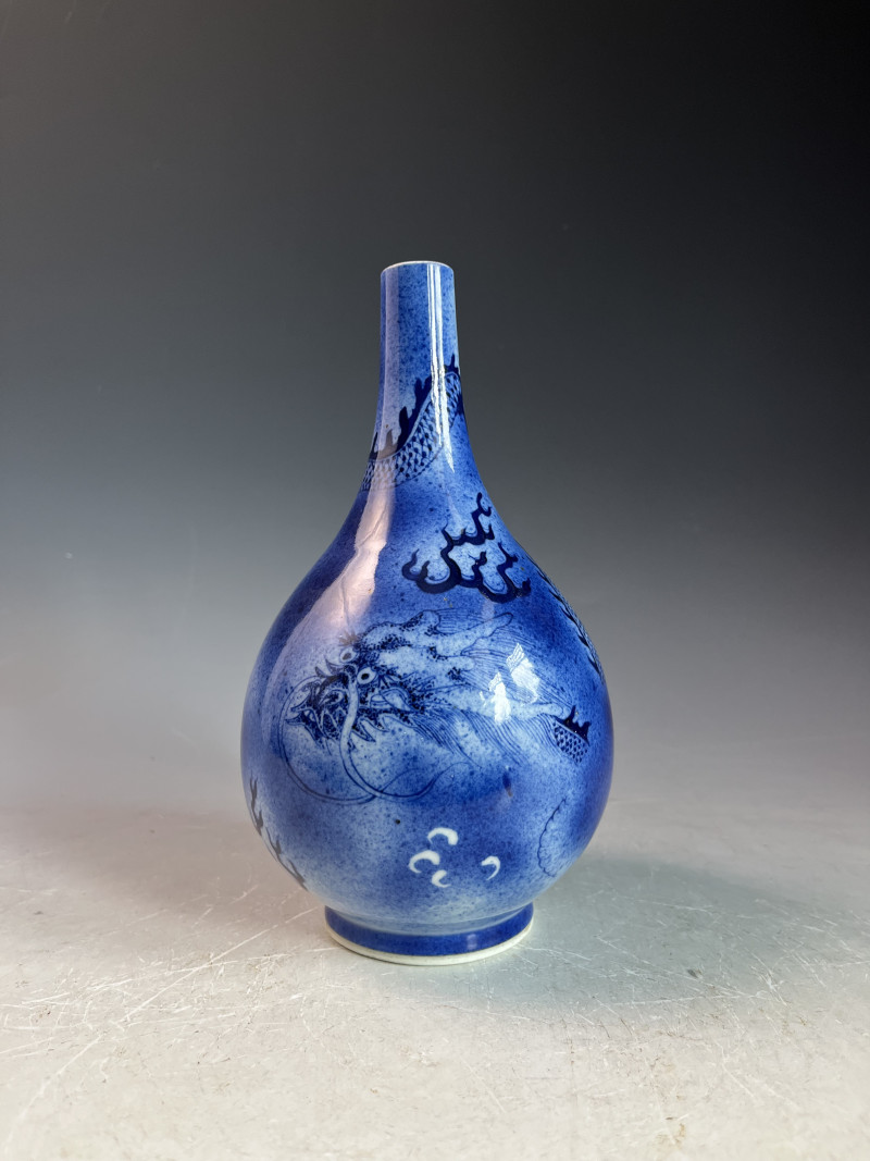 清 道光 青花云龙三现纹瓶 - 图1