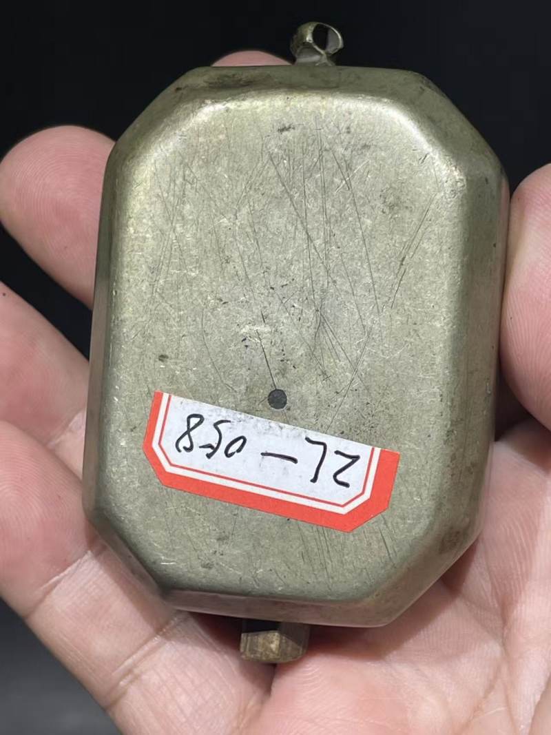 老铜盒 - 图6