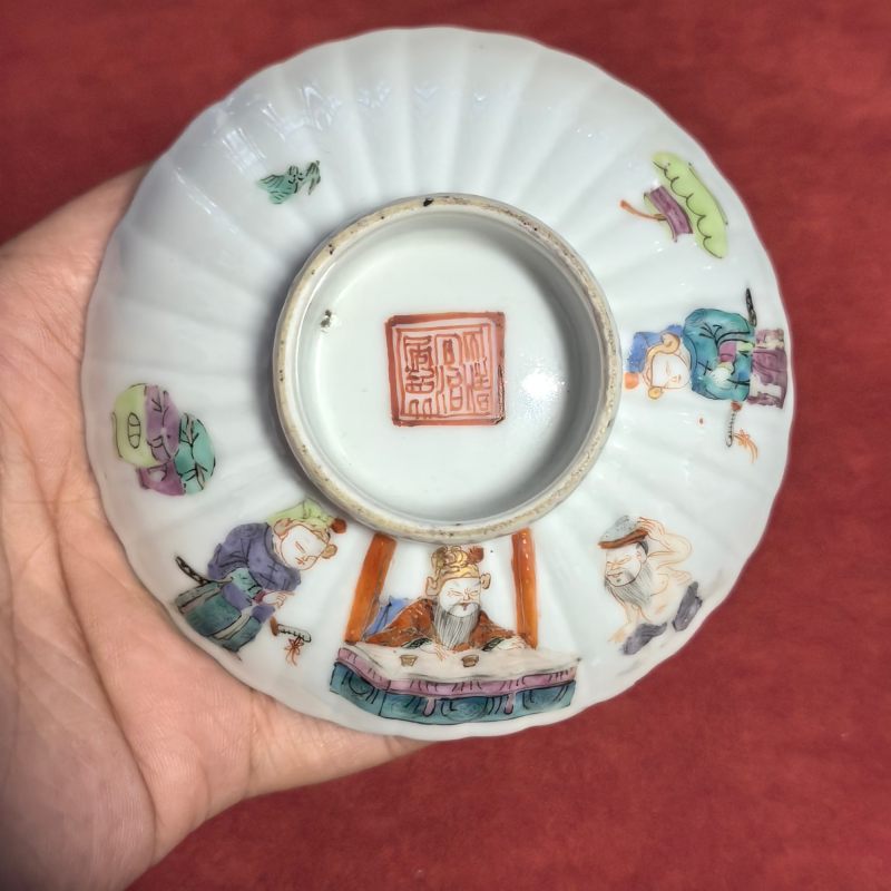 清同治 粉彩人物故事图盖碗 - 图15