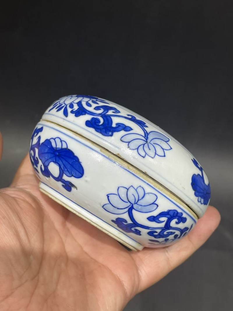清康熙青花一路莲科印泥盒 - 图5