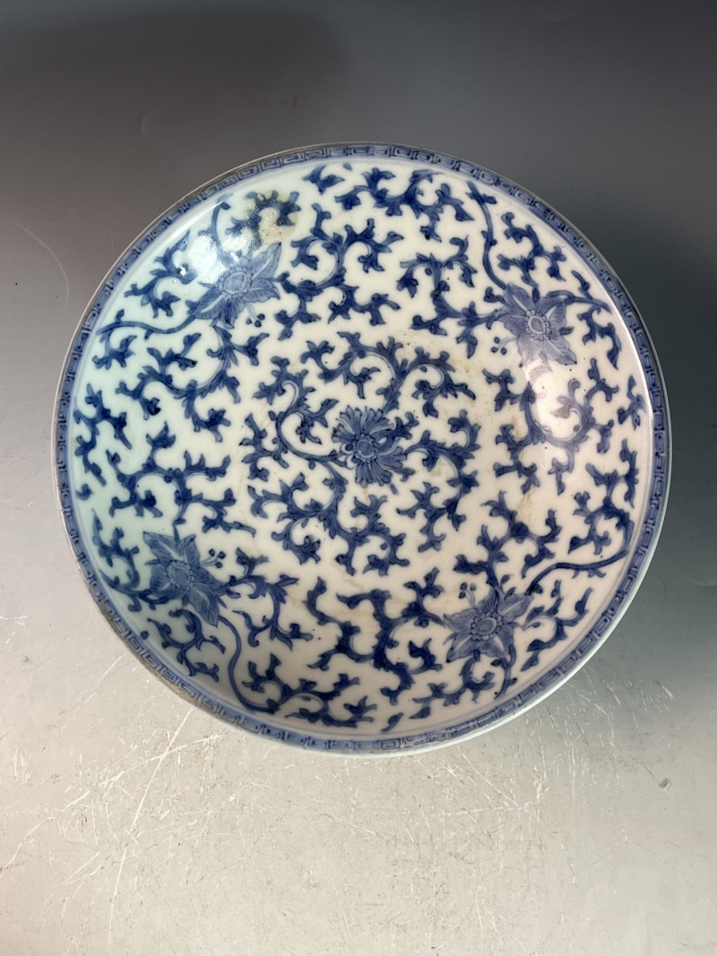清代青花花卉纹高足盘 - 图2