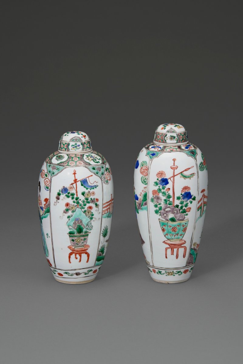 清康熙 五彩仕女圖蓋罐兩件  KANGXI PERIOD (1662-1722) - 图2
