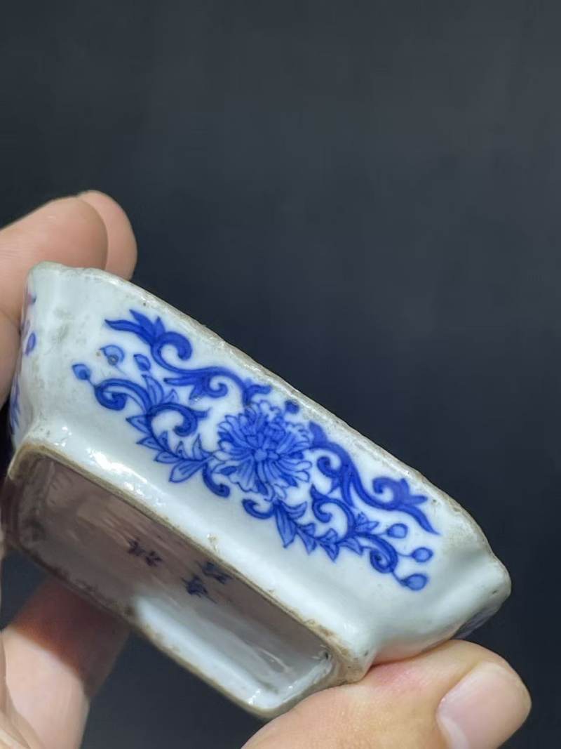 清青花花卉纹隔洗 - 图6