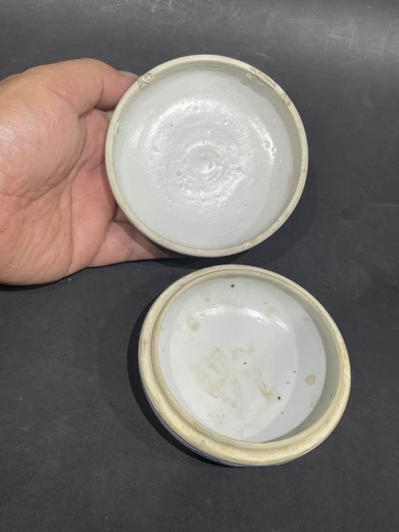 清康熙青花一路莲科印泥盒 - 图7
