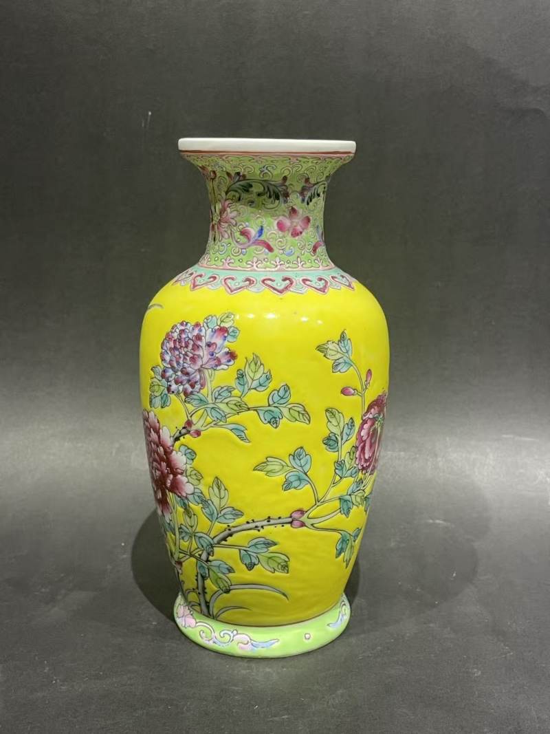 民国黄帝粉彩花鸟瓶 - 图4