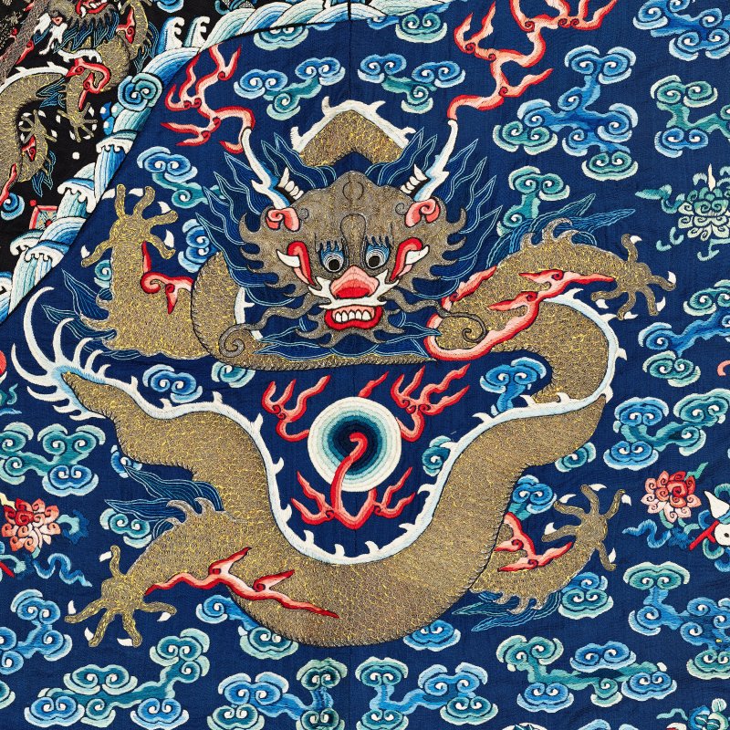 清光緒 藍地繡雲龍紋蟒袍  GUANGXU PERIOD (1875-1908) - 图3
