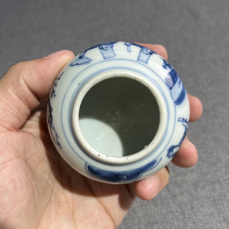 明崇祯青花人物盖罐 - 图10