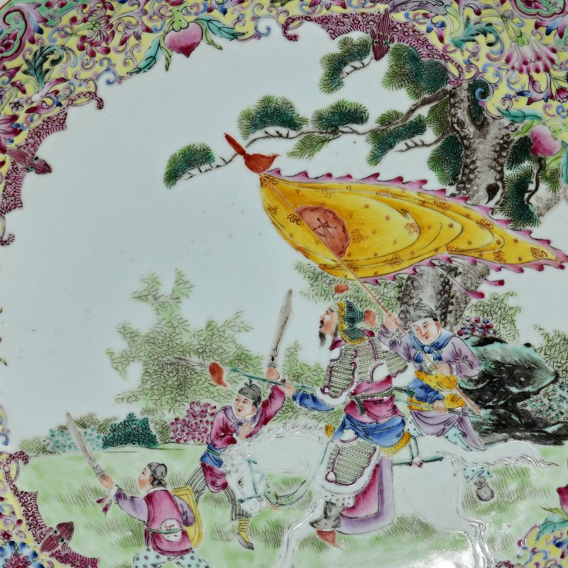 民国 粉彩人物大盘 - 图2