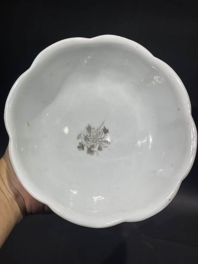清墨彩山水纹花口供碗 - 图4