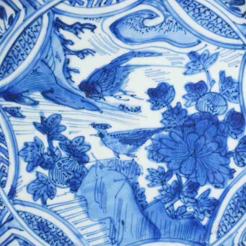明晚期青花花鸟大盘 - 图2