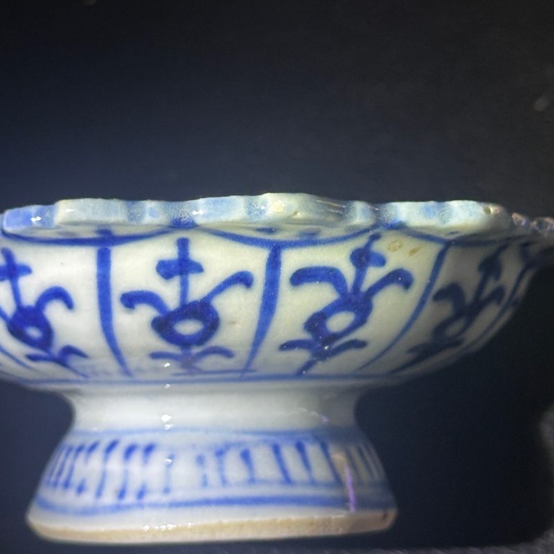 清晚期 青花花卉纹花口供盘一对 - 图19