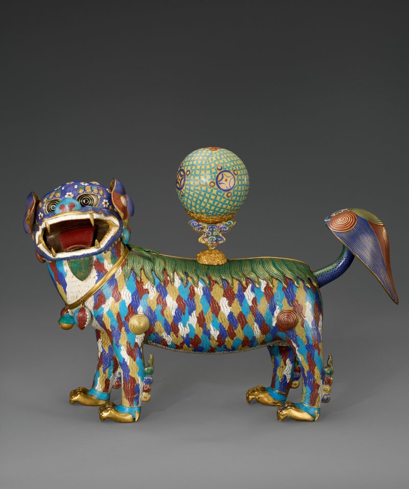 十七/十八世紀 掐絲及鏨胎琺瑯瑞獅一對  17TH-18TH CENTURY - 图4