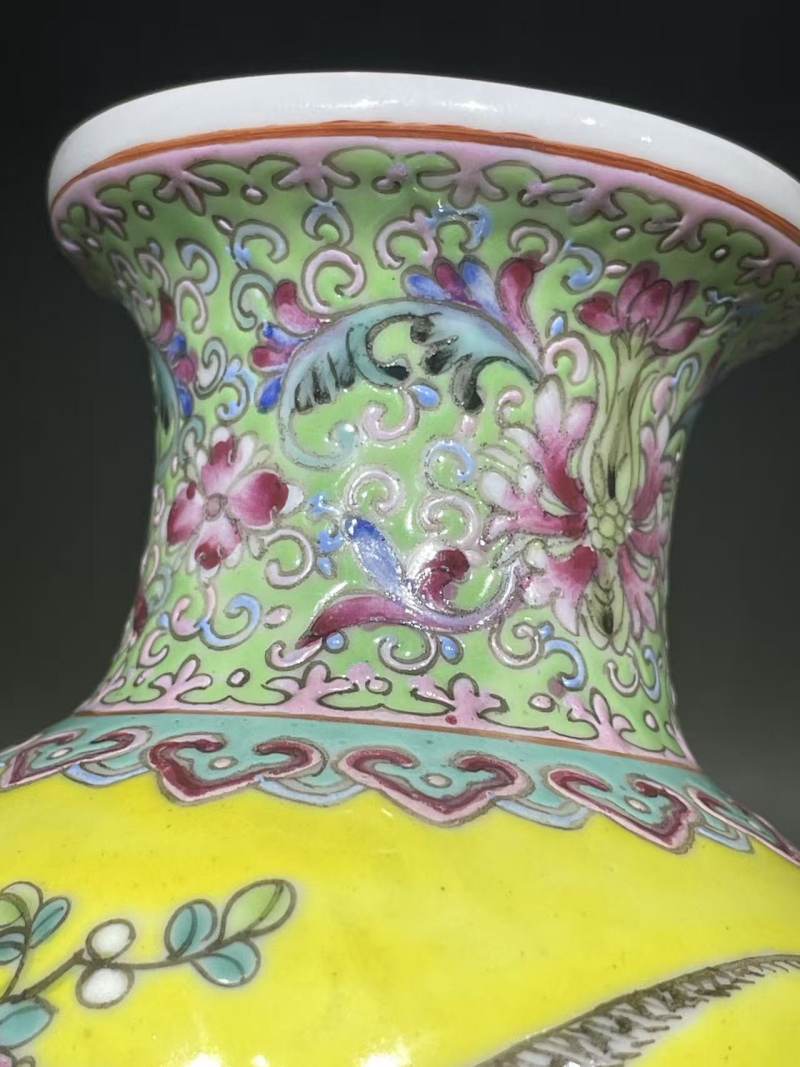 民国黄帝粉彩花鸟瓶 - 图8