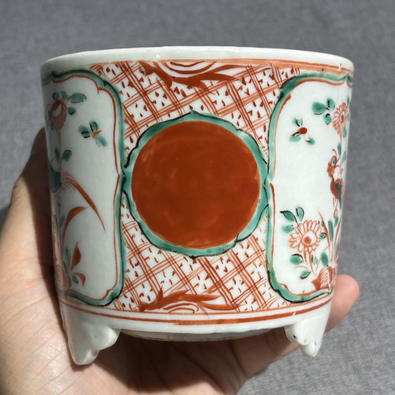 明晚期五彩花鸟三足炉 - 图5