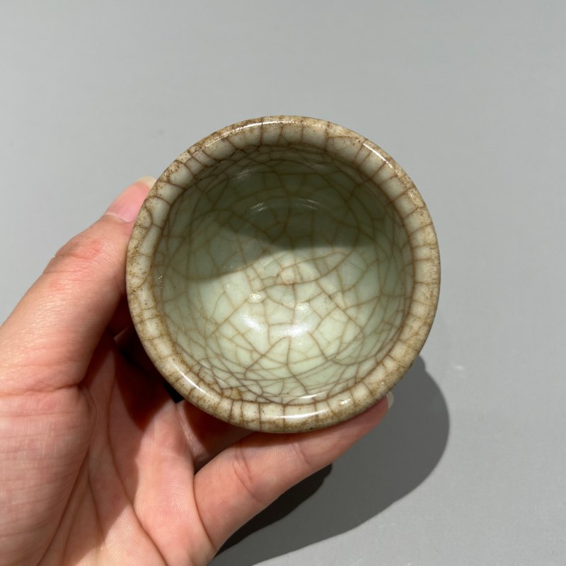 明代 龙泉窑青釉高足杯 - 图5