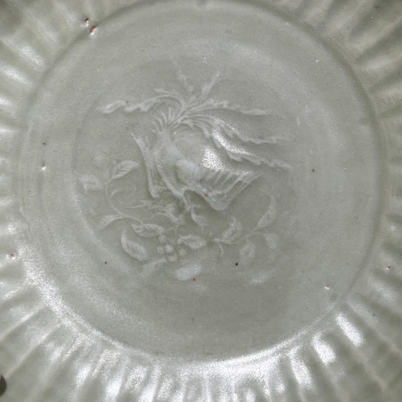 明代 龙泉窑青釉菊瓣纹盘 - 图6