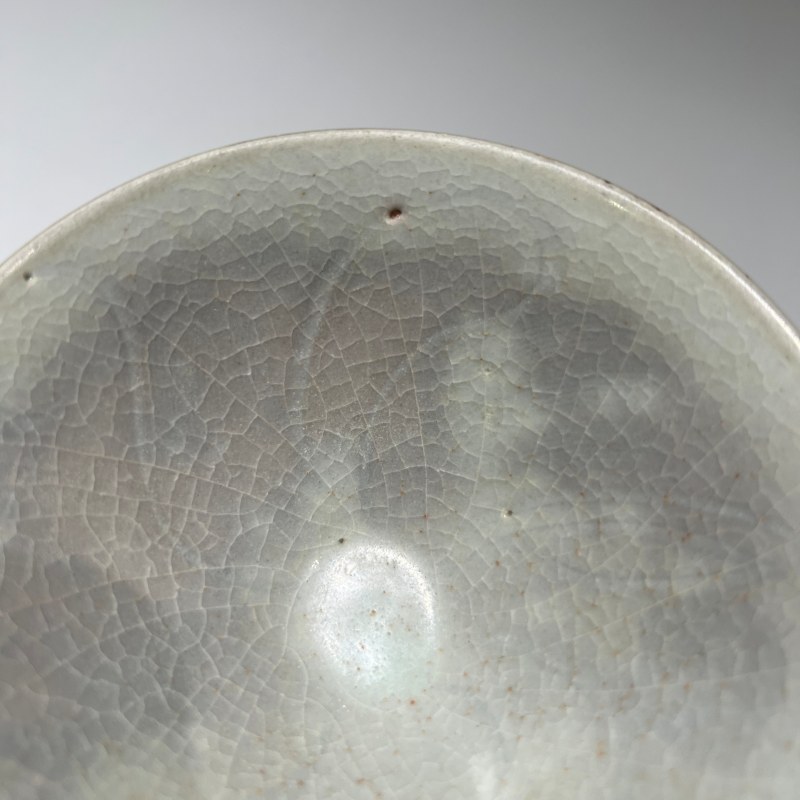 明代 龙泉窑粉青釉斗笠盏一对 - 图12