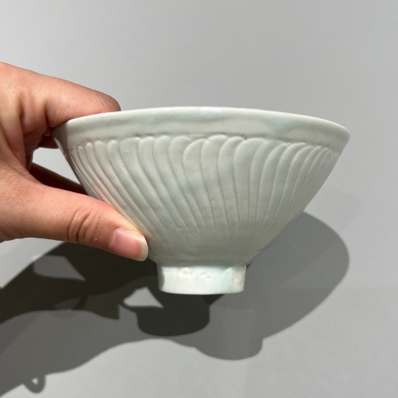 明代 青白釉三婴戏纹盏 - 图4