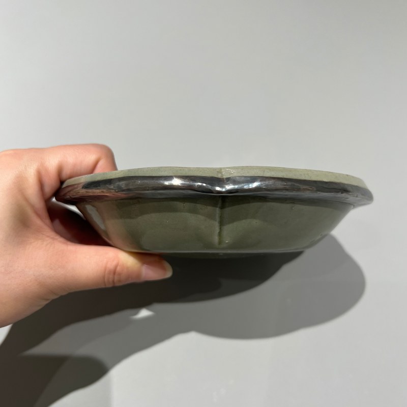 明代 青釉葵口洗 - 图7