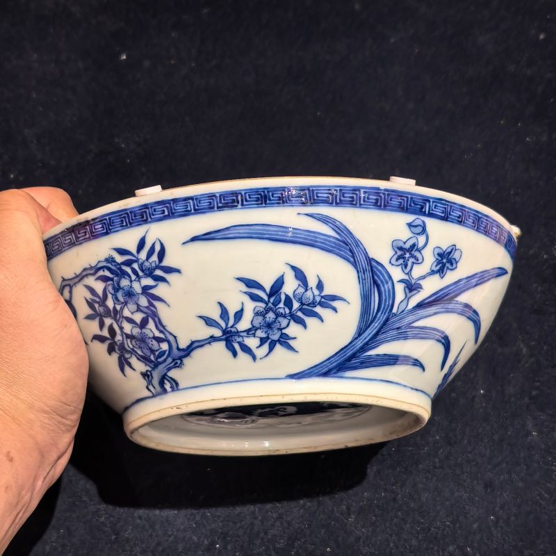 清晚期 青花花卉龙纹盒 - 图11