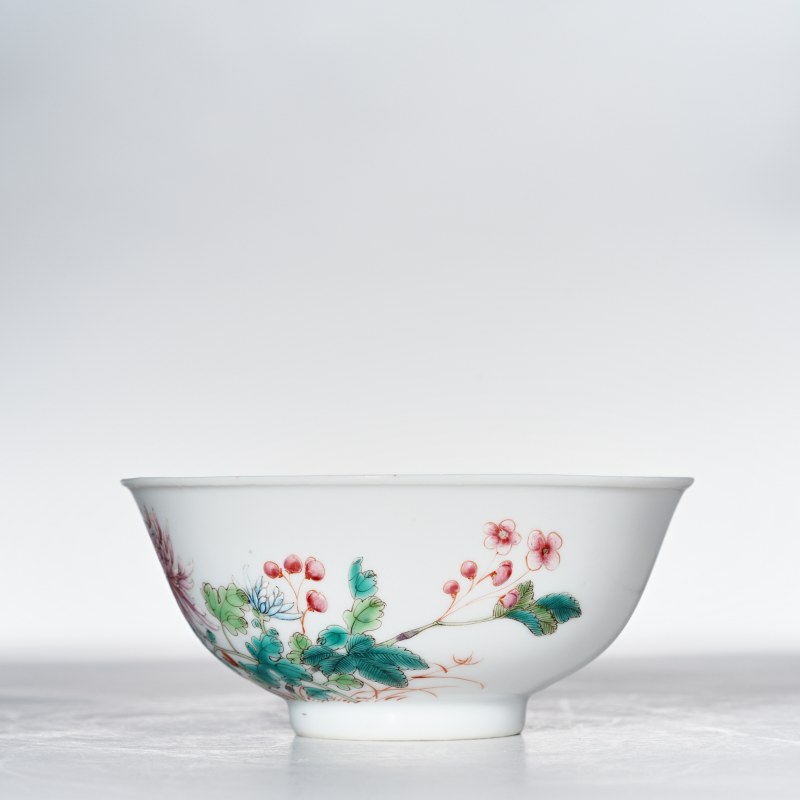 清晚期 粉彩花卉纹碗 - 图3